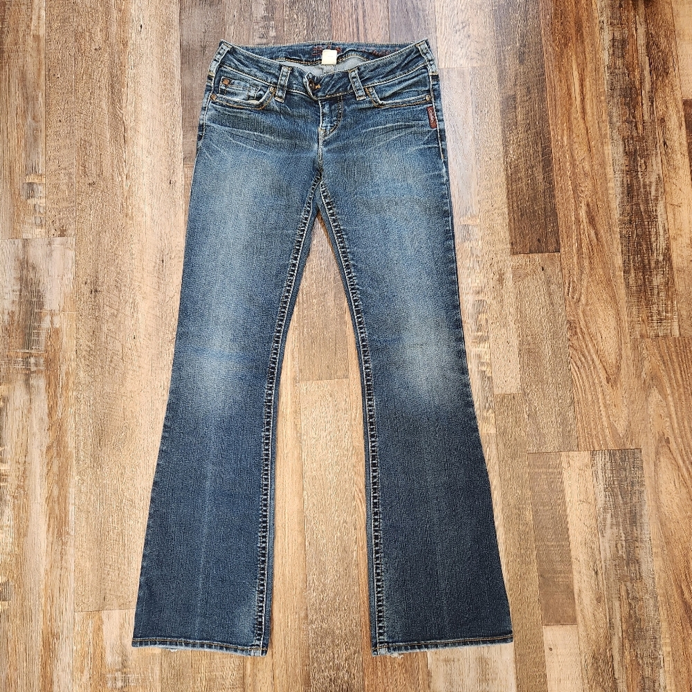Silver Tuesday Flare Jeans Size 28